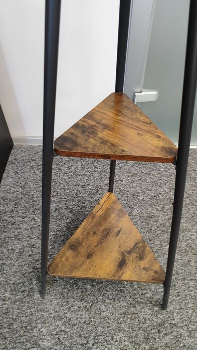 Wieszak na ubrania elegancki