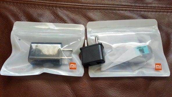 NOVO - Xiaomi Carregador - 5V 2A - Fast Charge + Cabo USB