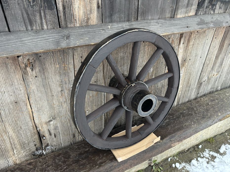 Stare koło drewniane od wozu PO RENOWACJI