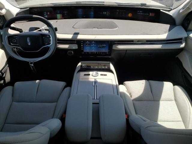 2025 Lincoln Navigator