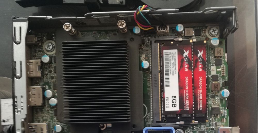 Dell OptiPlex 3040 mini Intel Core i5-6500T