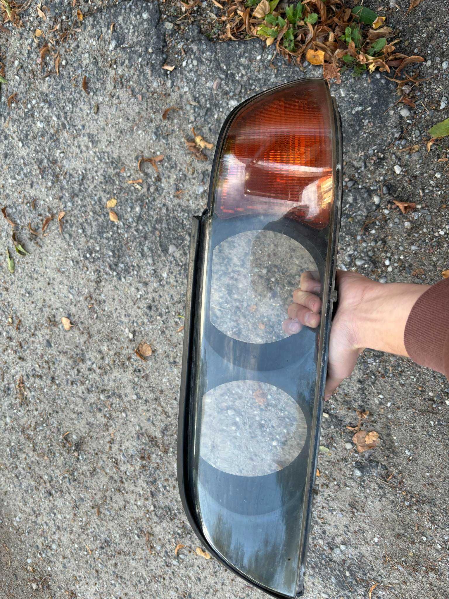 Lampy przód Xenon BMW E39 oraz klosze do zwykłych świateł E39 komplet