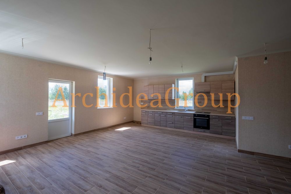 Компактний 2-х пов. будинок вс. Северіновка