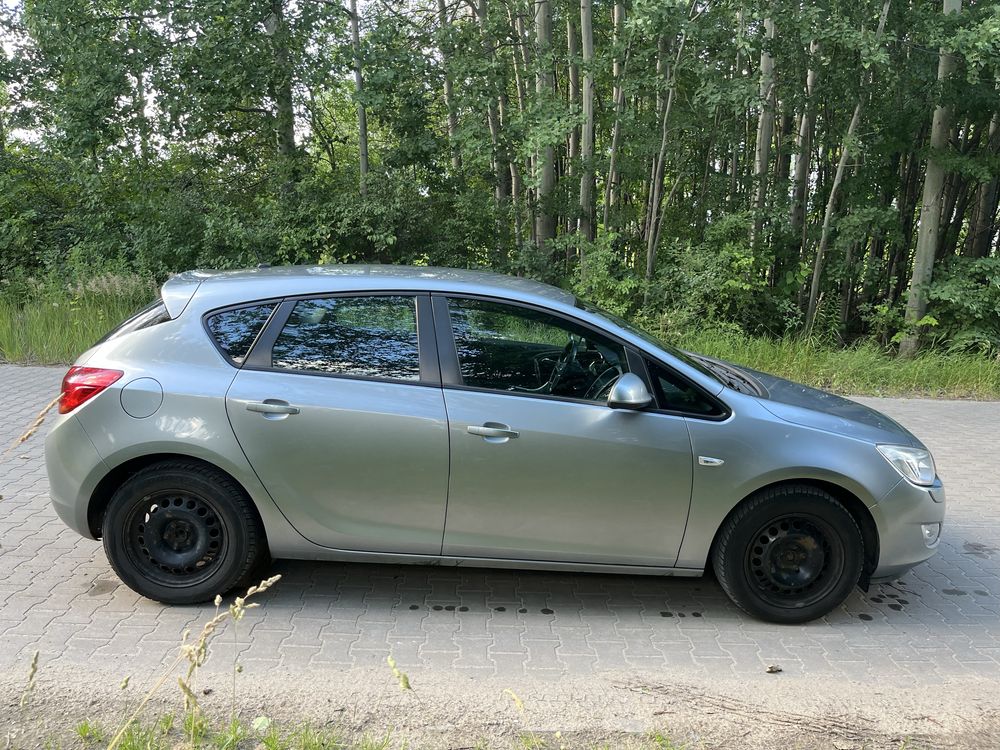 Opel Astra J IV 1.4 LPG