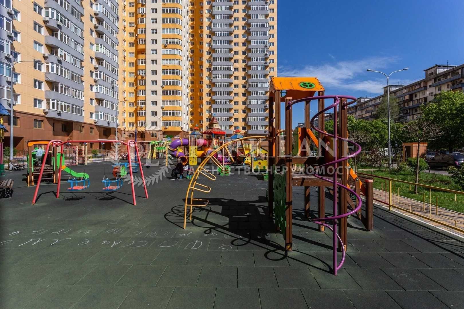 1К НОВИЙ РЕМОНТ Кондратюка, 3, Міністерський Оболонський р-н Генератор