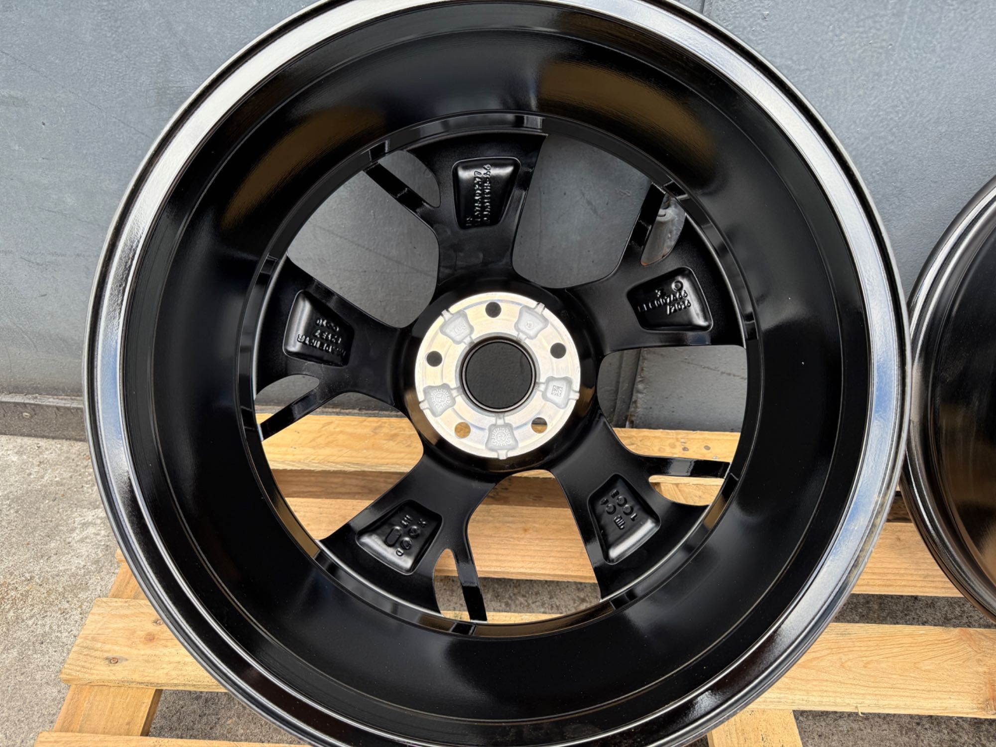 Oryginał felgi aluminiowe DS Ds4, ds7, ds9 18 cali 5x108 nowe