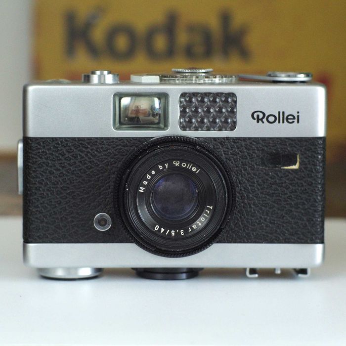 Компактна камера Rollei 35 B