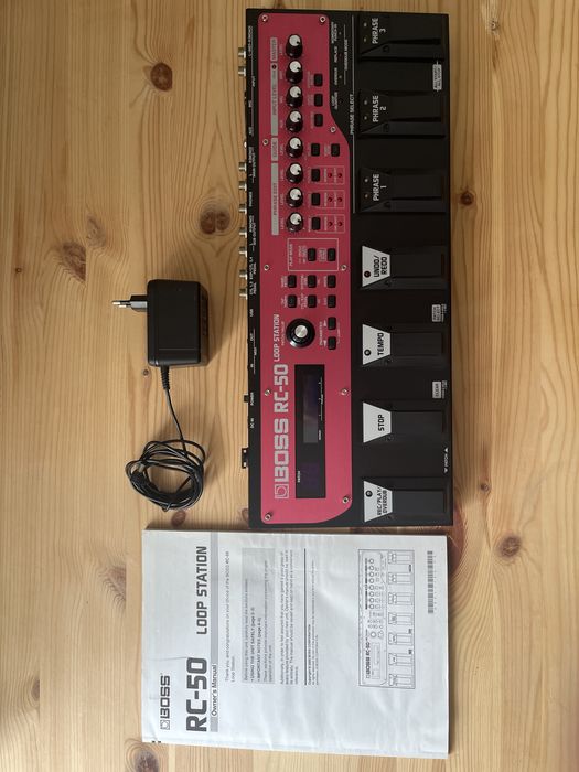 Boss RC-50 Loop Station pedais