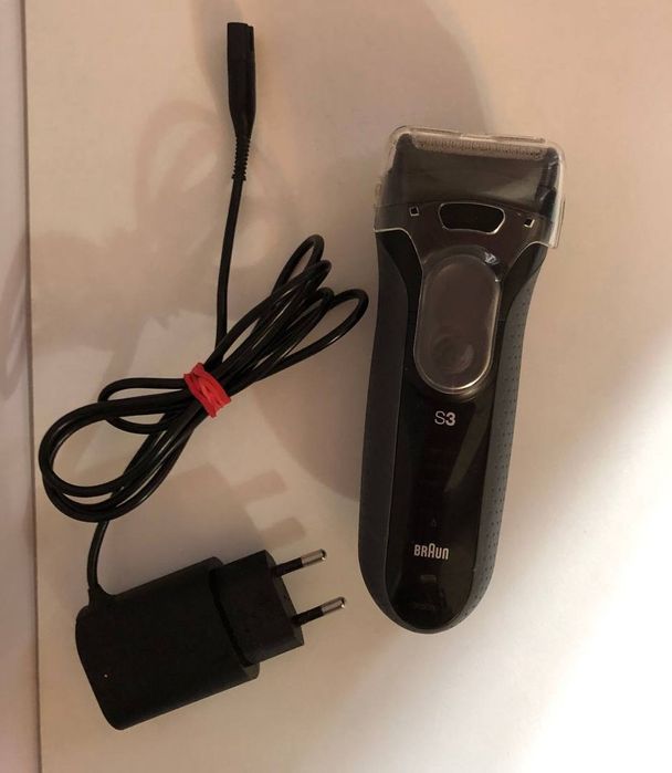 Електробритва Braun S3/ Philips s1131