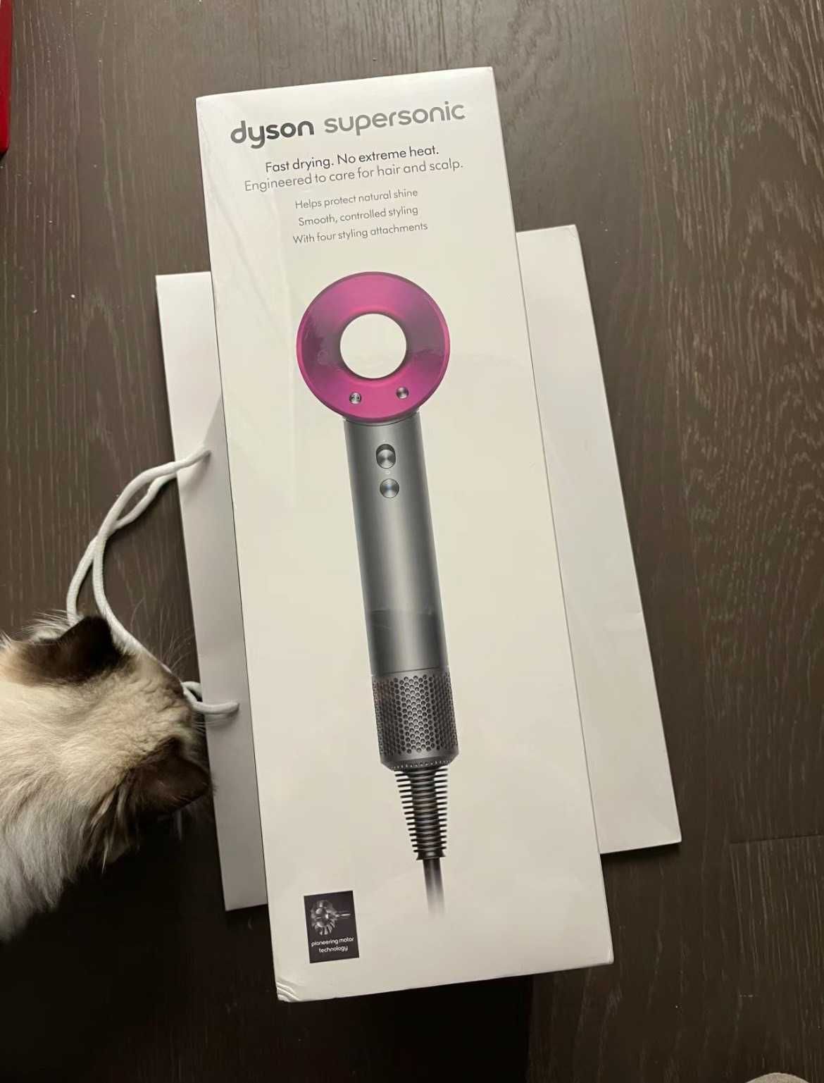 Dyson Supersonic Rose Red Suszarka HD08