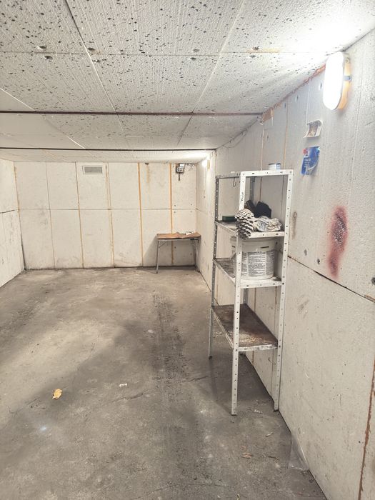 Garaz na Wynajem os. Lotnisko