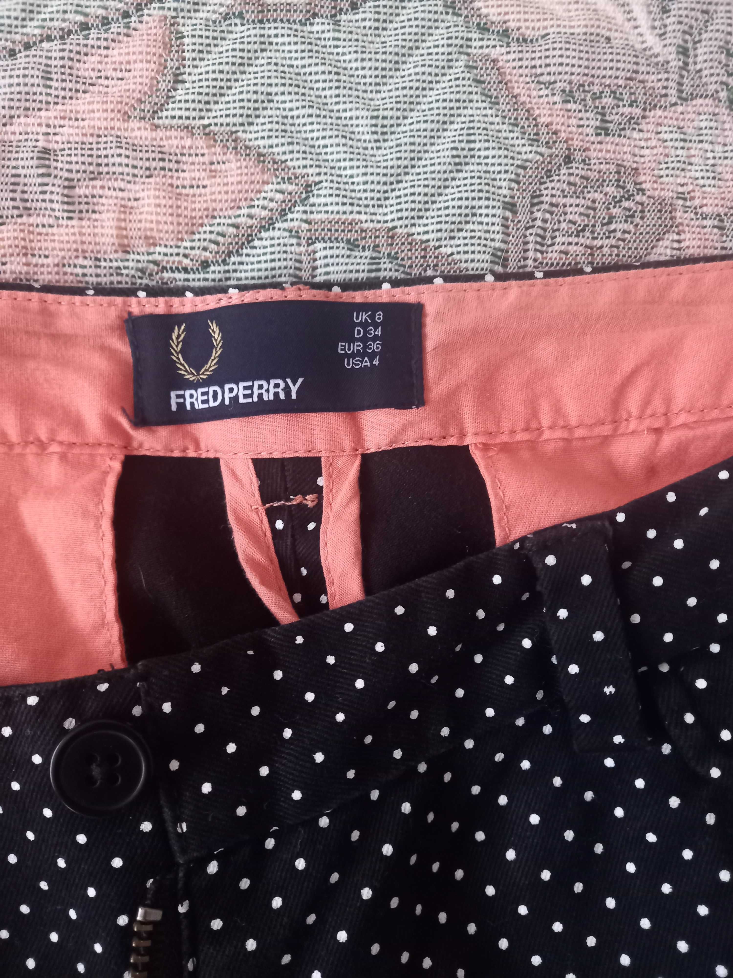 Штани   укорочені FredPerry