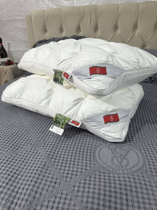 Подушка анатомічна."тісто"50-70.70-70.гіпоалергенна