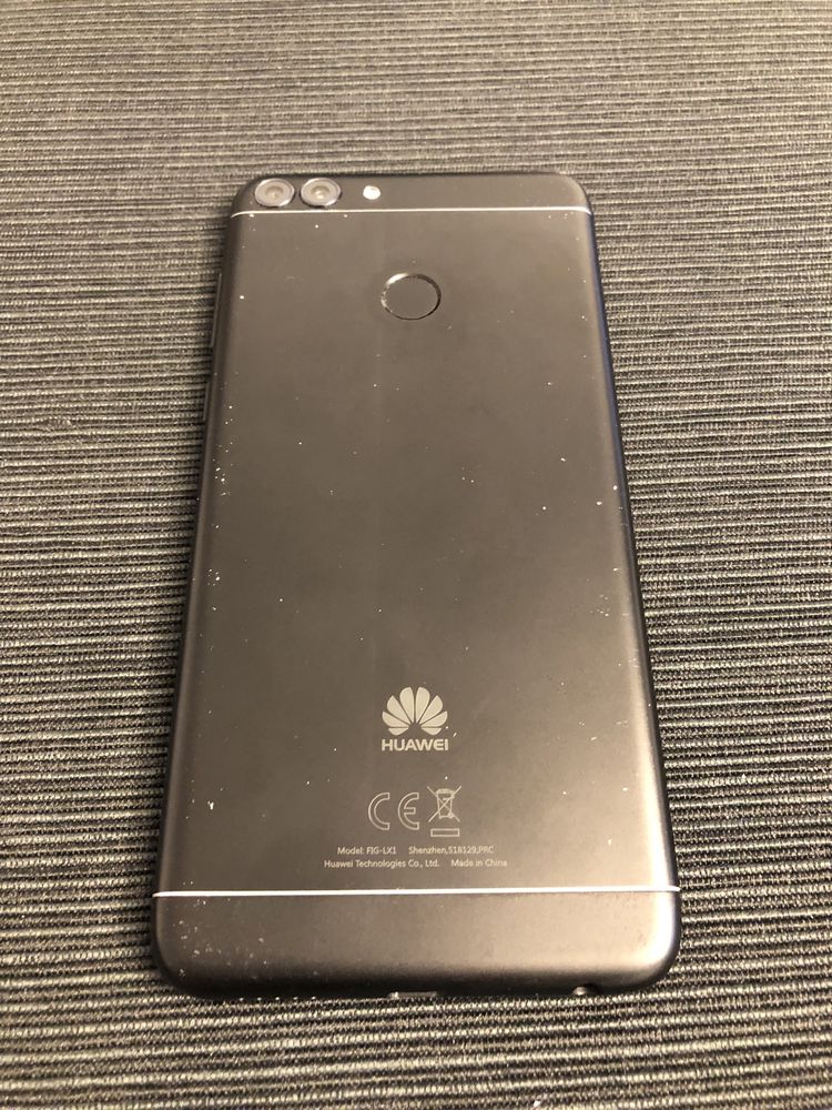 Huawei PSMART - 32 GB - Dual SIM