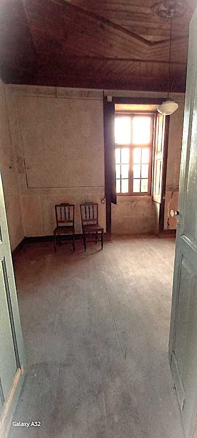 Terreno 3000 m2 com 3 artigos urbanos - Silva, Valença