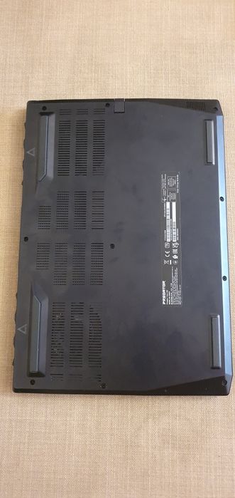 Acer predator Triton 300 Intel core i7 11800h Rtx 3080 165hz