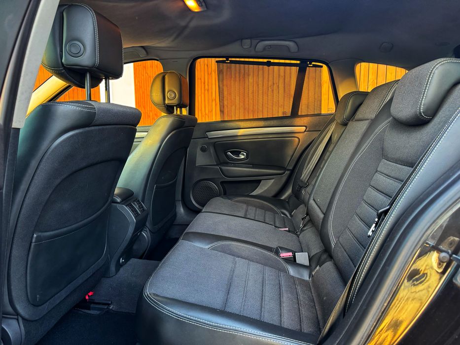 Renault Laguna Break 1.5 DCI 110cv - Desde 107€ Mês