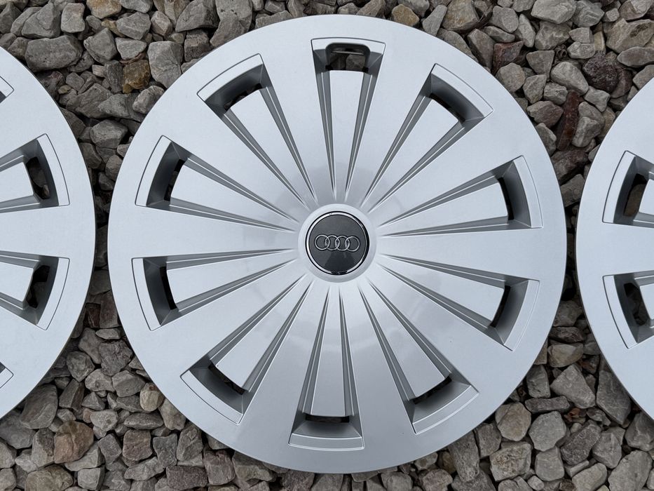 NOWE Oryginalne OE kołpaki Audi 16"