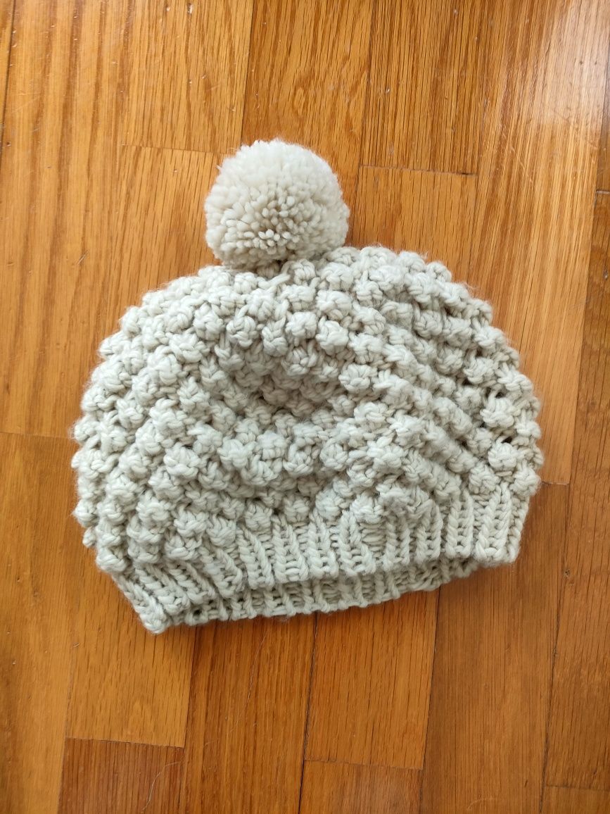 Gorro em tricot - cor Cru