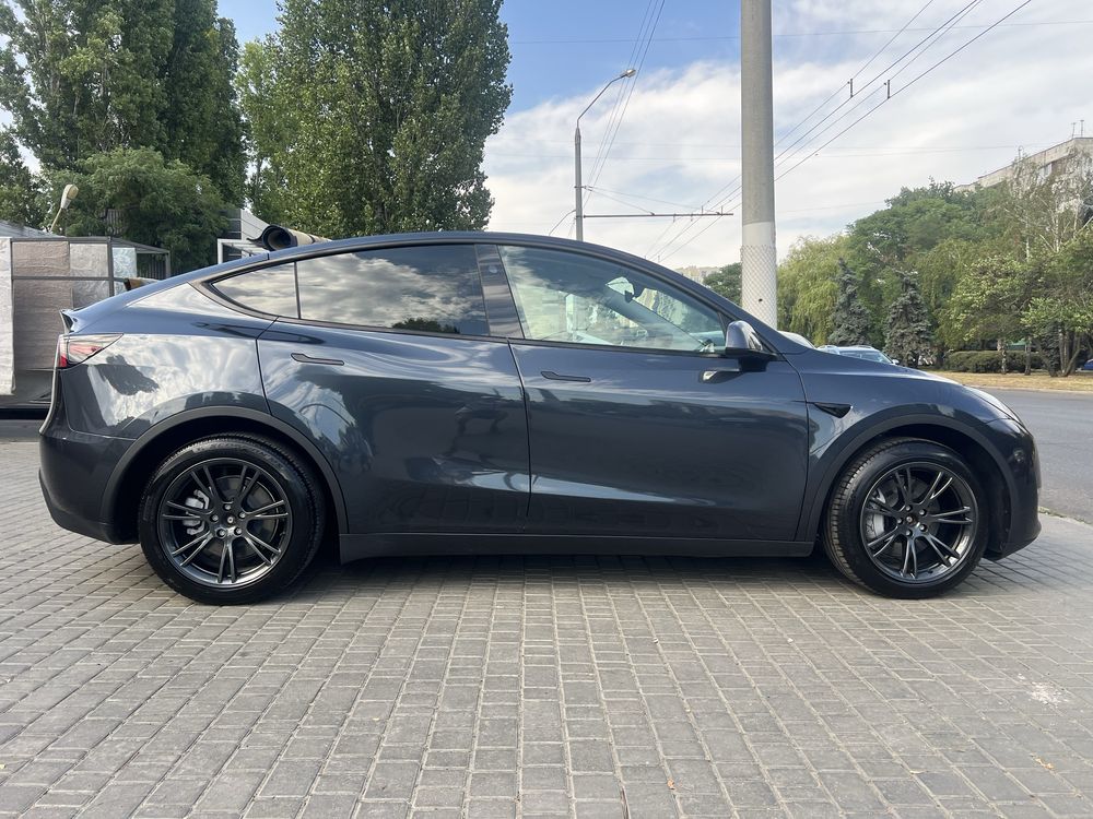 Продам Теслу 2024 года , Tesla Y