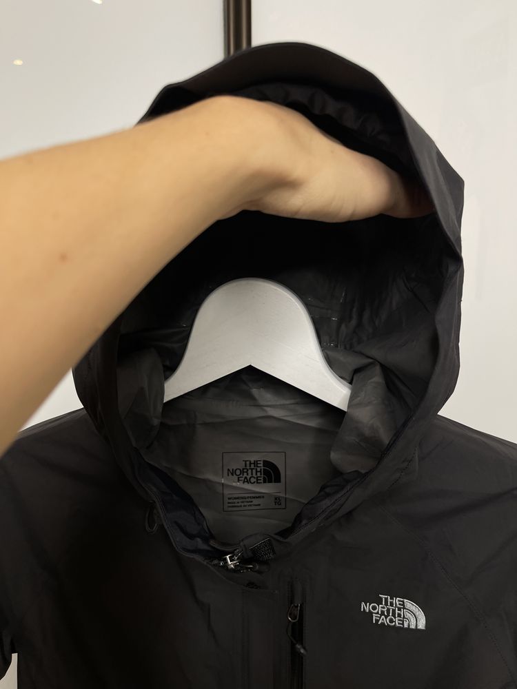 Вітровка The North Face з Gore-tex 100% оригінал, XL йде на чол L