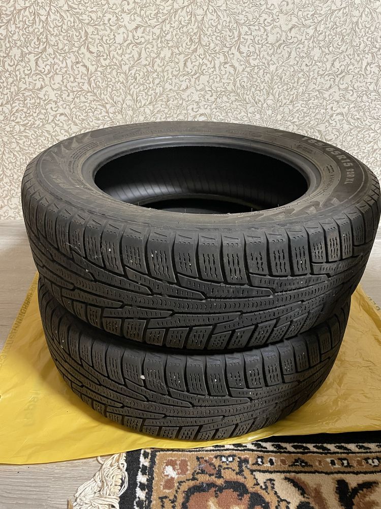 Зимние шины Nokian Nordman RS2 (185/65 R15 92R)