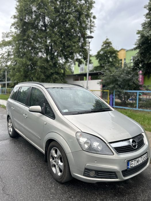 Opel Zafira 1.9 дизель, механіка 6-ст.