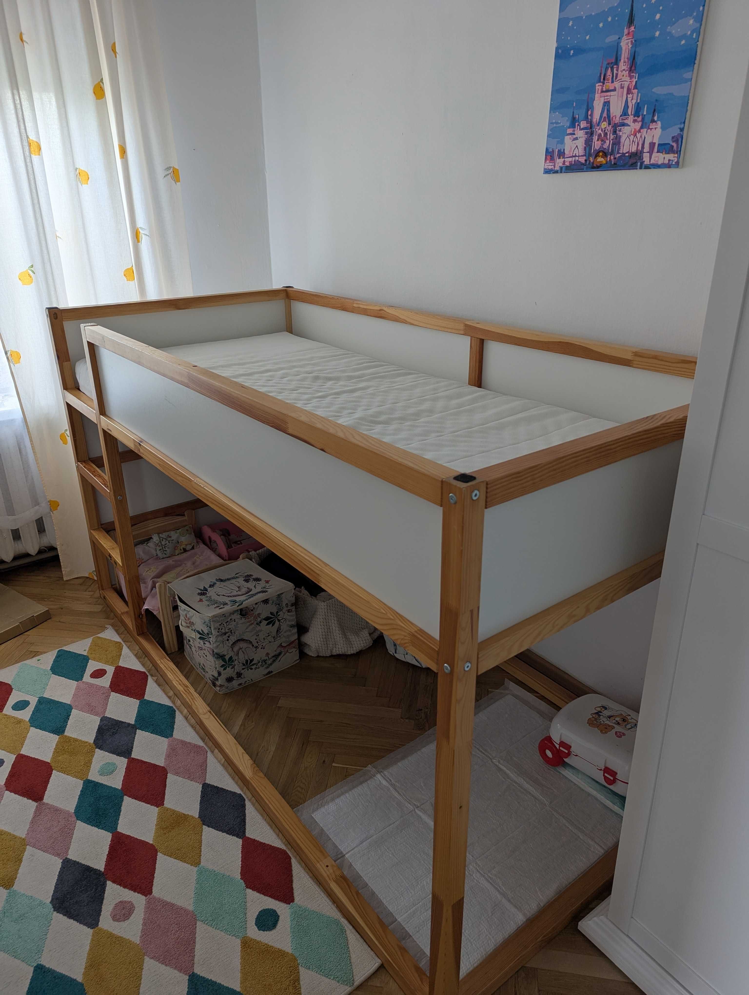 Дитяче ліжко ikea kura з матрацом