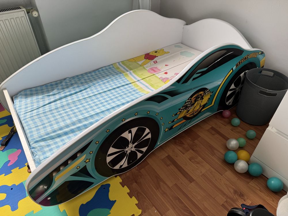 Łóżko dla chłopca auto