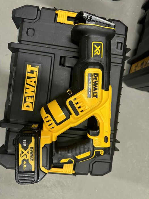 Piła Szablasta DeWalt DCS367 + Bateria 4.0ah ładna
