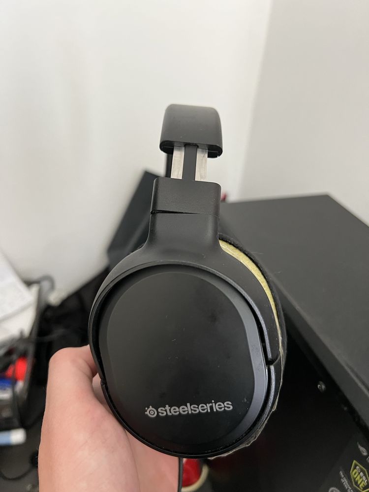 Słuchawki Steelseries Arctis 1