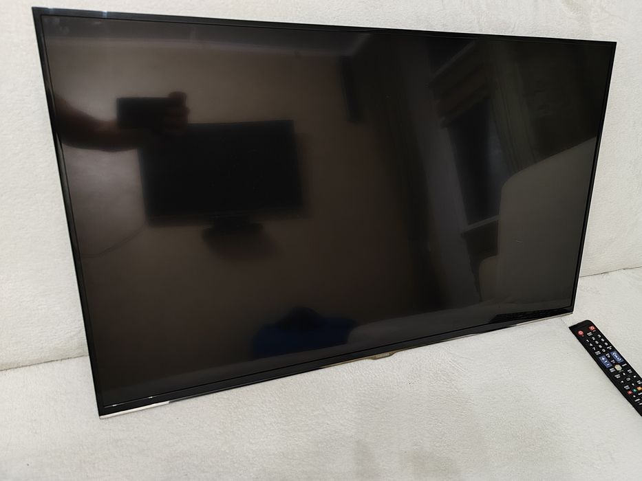 Телевізор SAMSUNG 40" (101 см)
