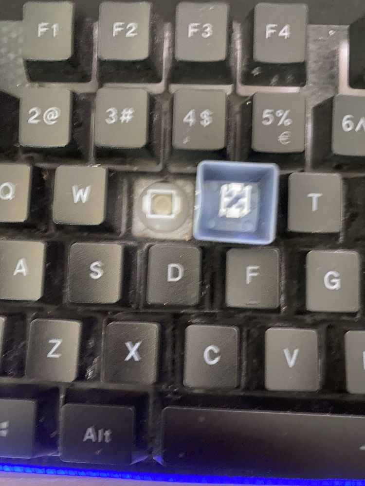 Klawiatura mechaniczna 100%