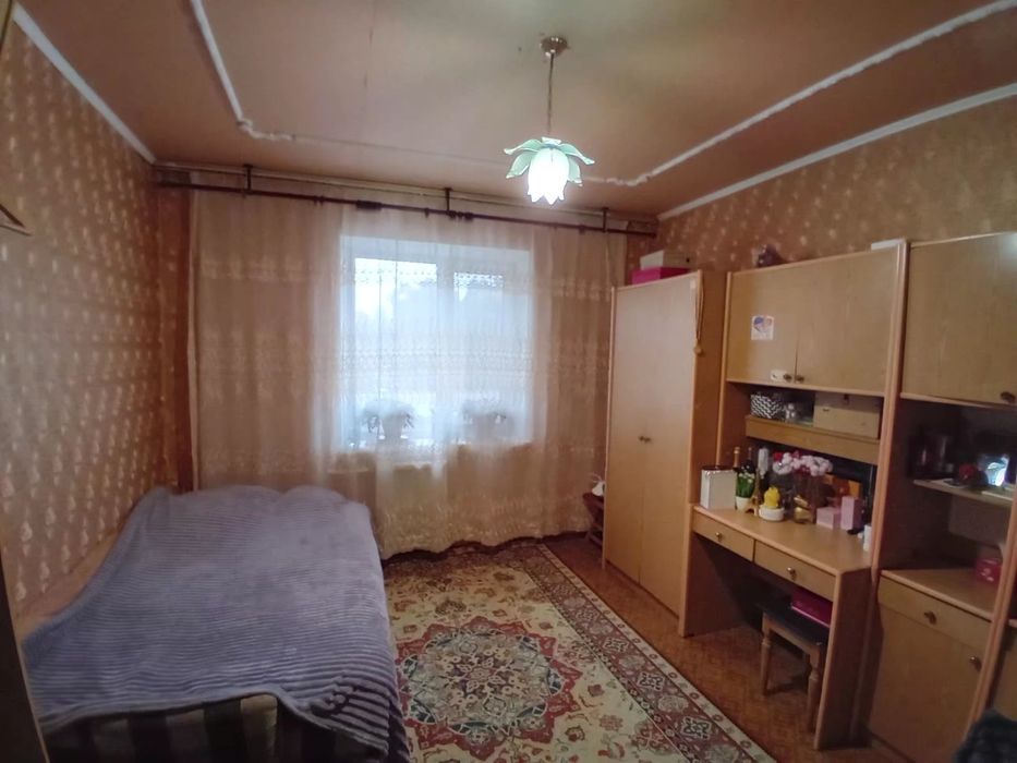 Оренда двокімнатної квартири по вул. Захисників України