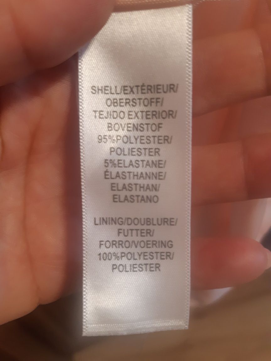 Sukienka z krótkim rękawem