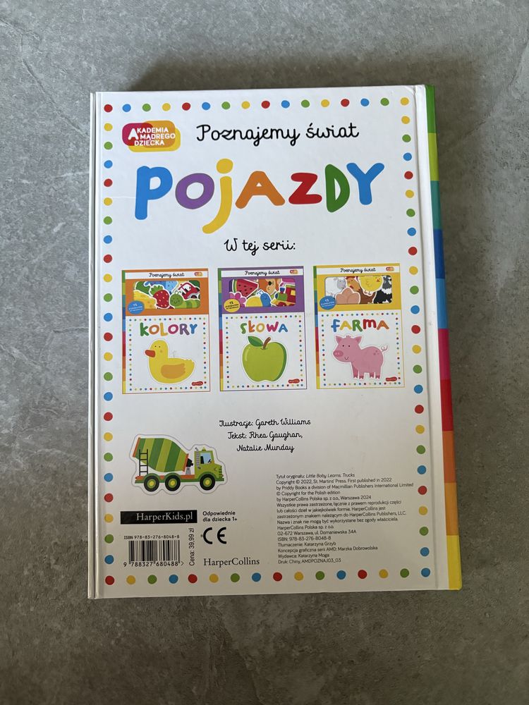 Książka Pojazdy Poznajemy Świat