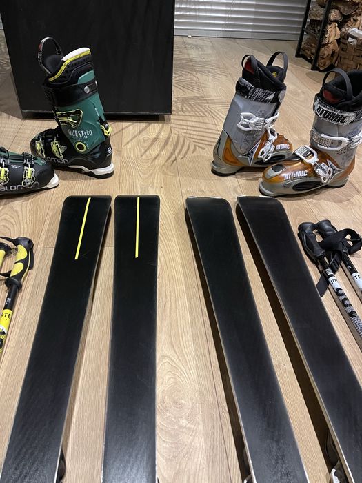 Skis + botas + bastões (cada conjunto) como novo