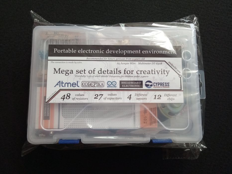 Творческий набор для электрических экспериментов.