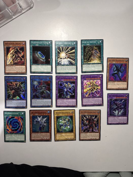 Cartas Heróis Yugioh