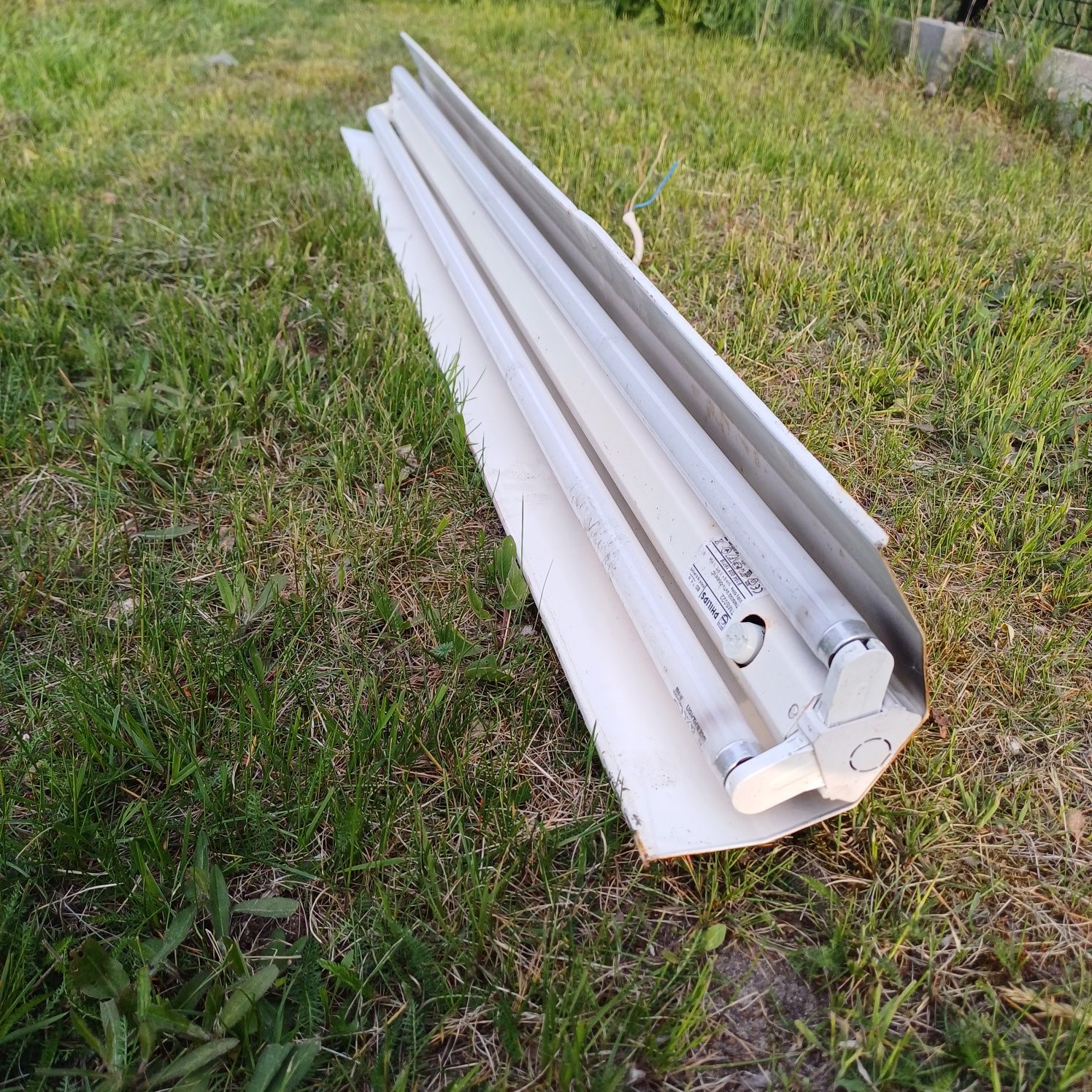 Lampy 2x58 W swietlówkowe