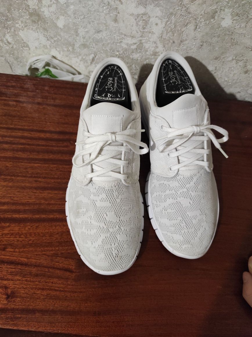 Кросівки Nike 45p 29cm