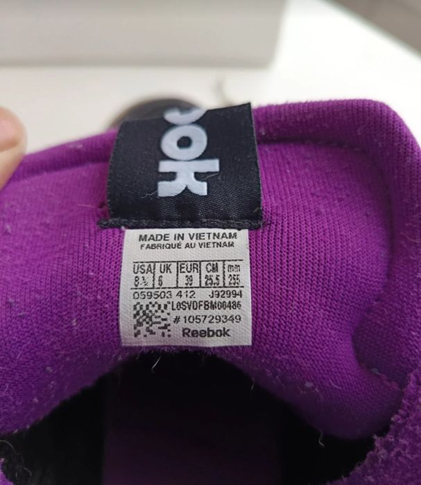 Tênis Reebok em bom estado