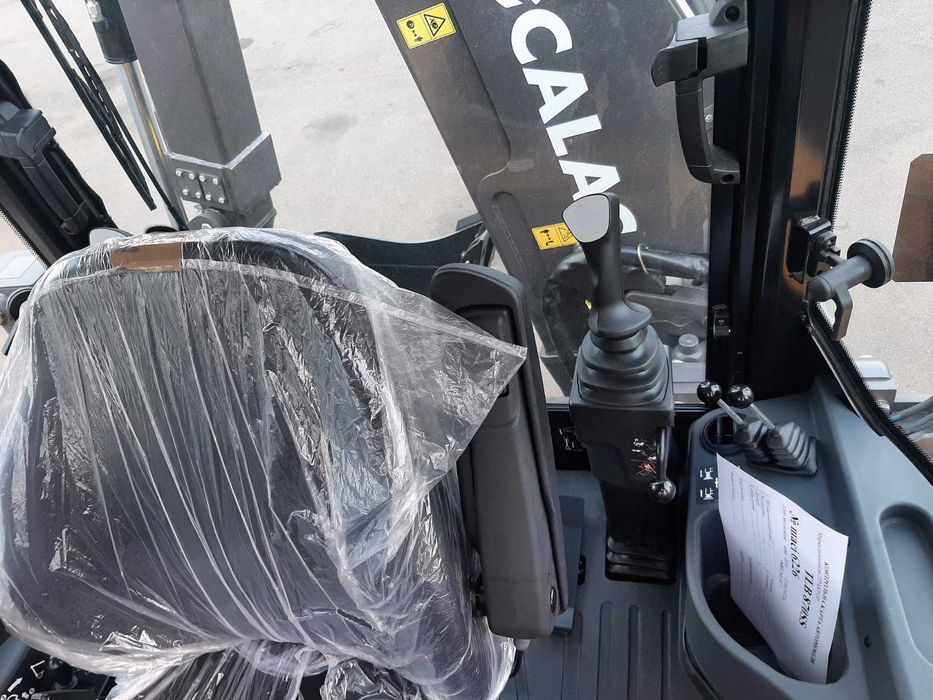 Екскаватор-навантажувач Mecalac TLB 870 SS новий