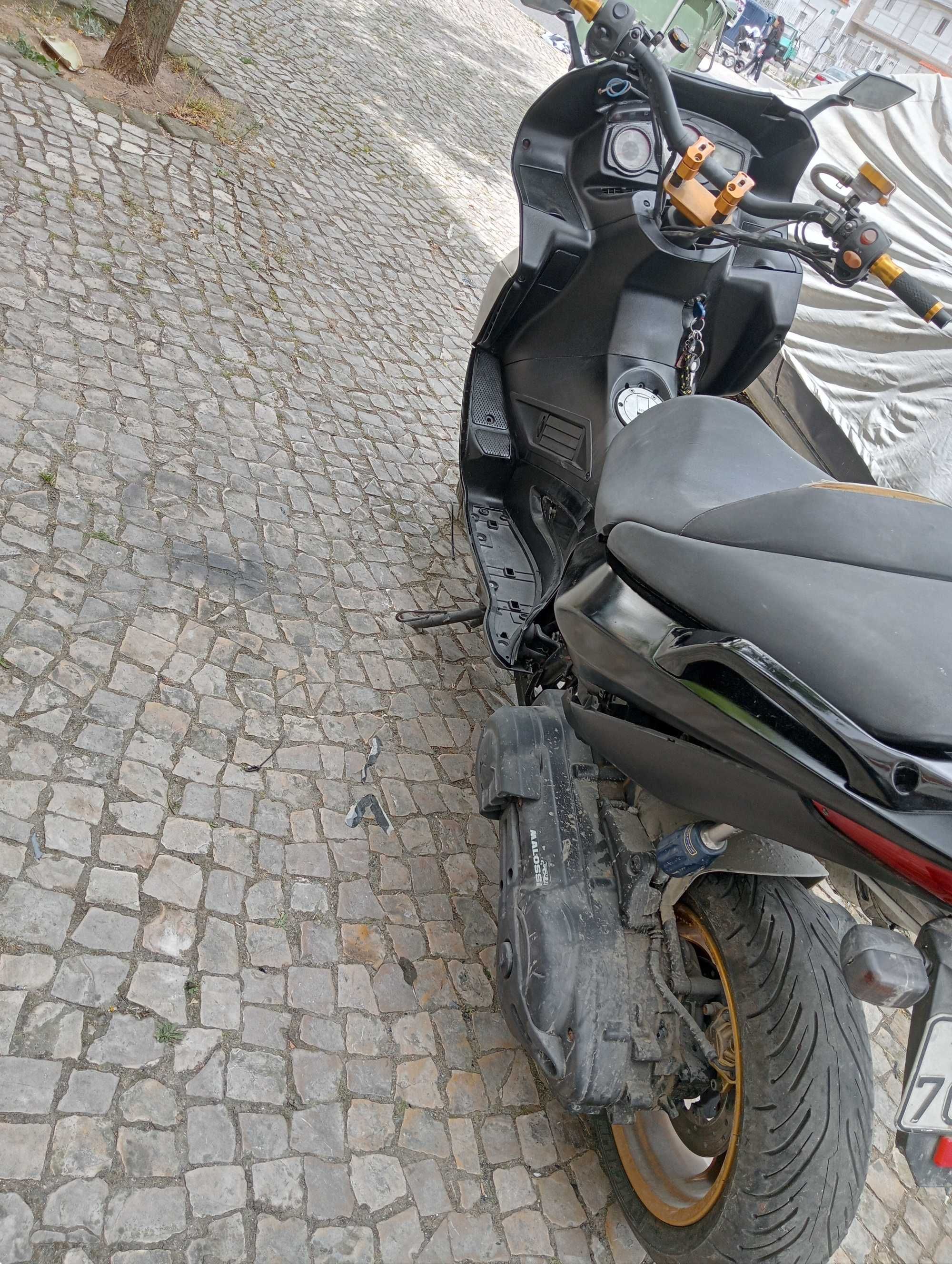 Gilera Nexus 500 04