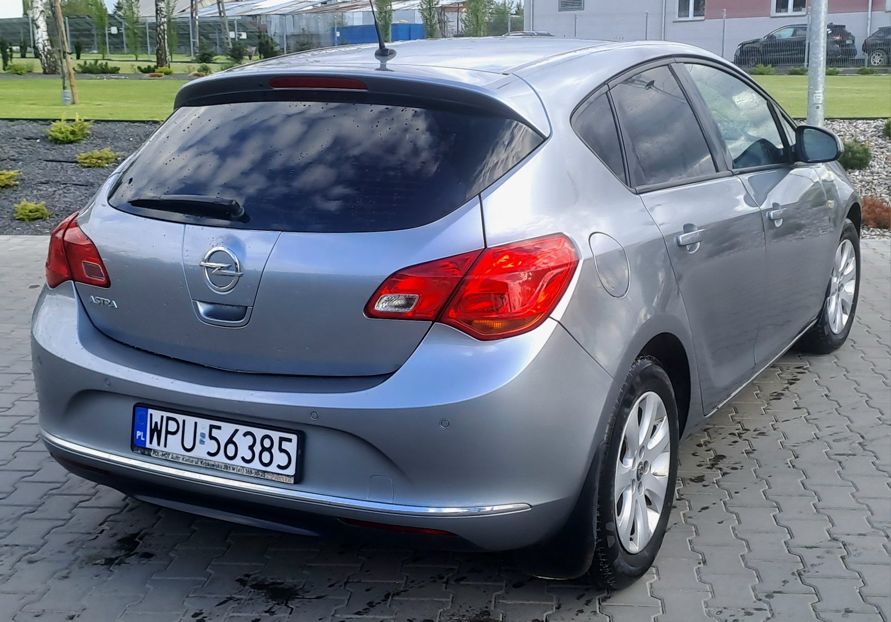 Opel Astra J, 2013, salon Pl, 114000 km, 1.6 115 KM, LPG