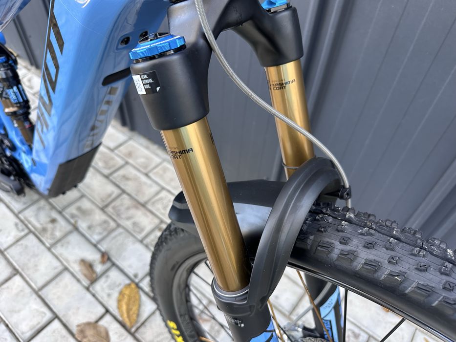 Топ! Преміальний електропідвіс Pivot Shuttle Am Pro X0 XL