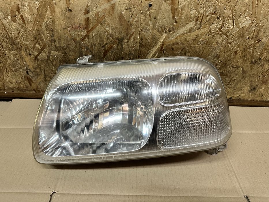 Передня ліва фара Suzuki Grand Vitara Сузукі Гранд Вітара 1 1998-2005