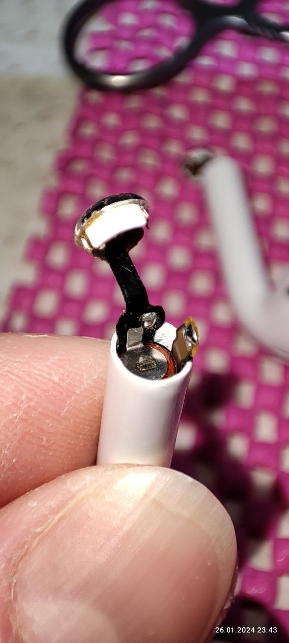 Airpods 1/2 замена аккумулятора ремонт