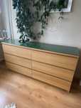 Komoda MALM Ikea okleina debowa szyba