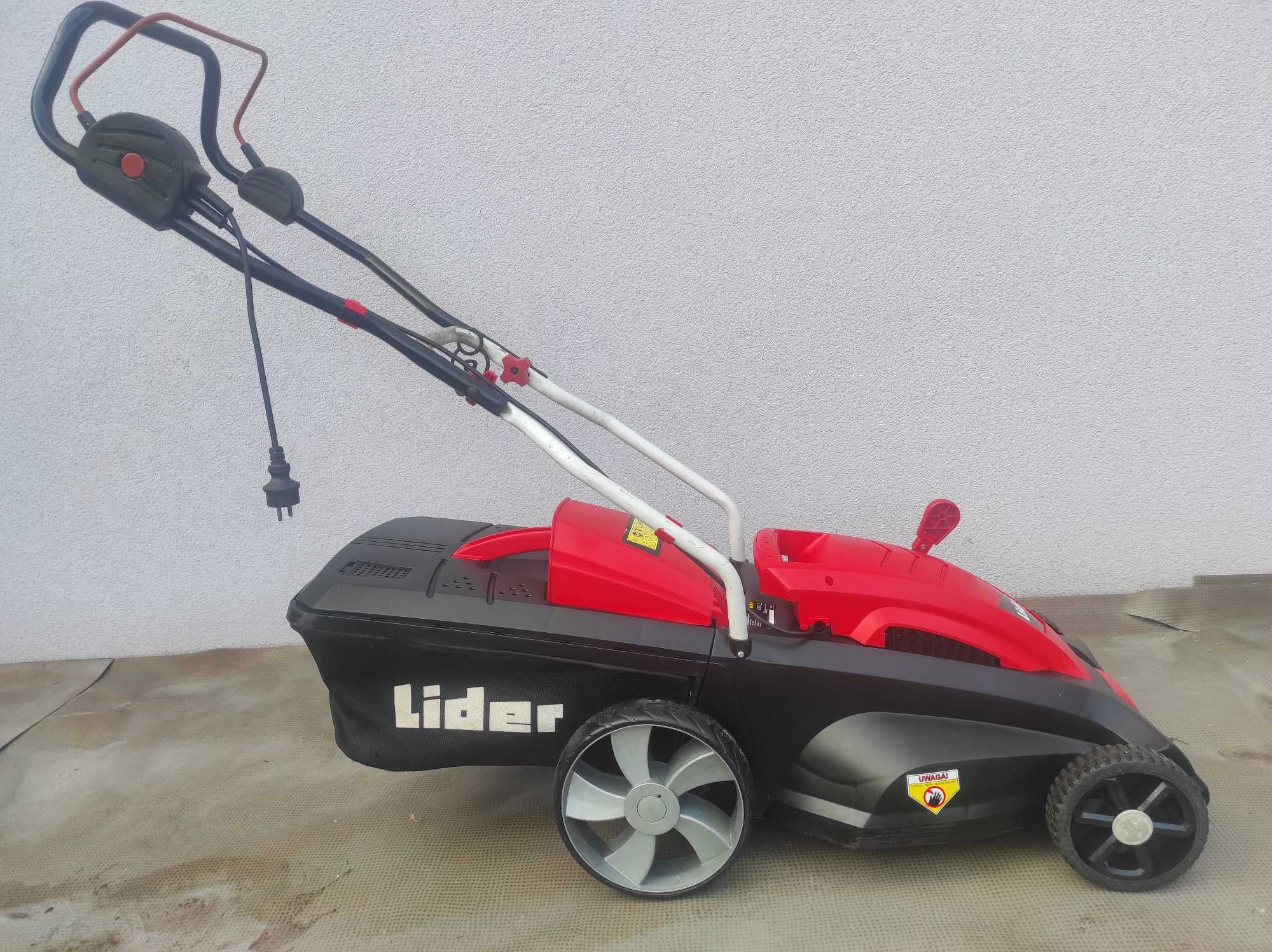 Kosiarka elektryczna Lider GTK 2000 Watt . 42 cm.